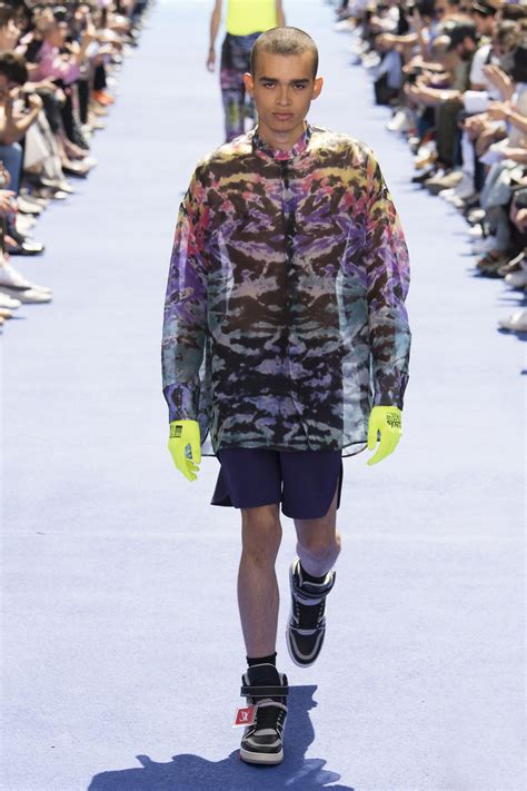 louis vuitton male models 2019|Louis Vuitton rtw 2020.